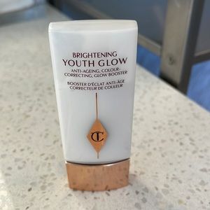 Charlotte Tilbury Brightening Youth Glow Primer